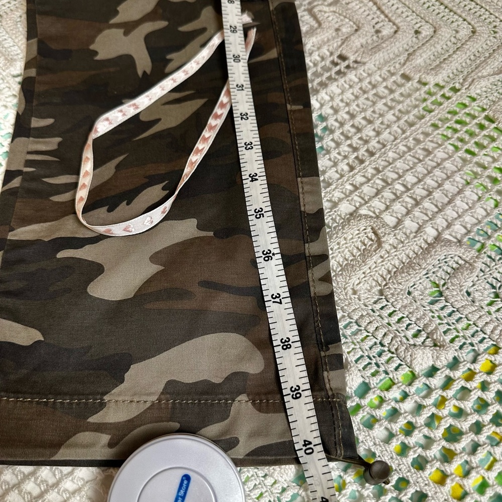 LoveGen Utility Parachute Jogger in Camouflage size 16 new with tags - Picture 11 of 11